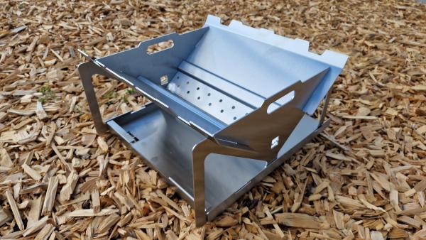 Camping Grill Edelstahl 2,5 mm ohne Werkzeug montierbar O-1076A